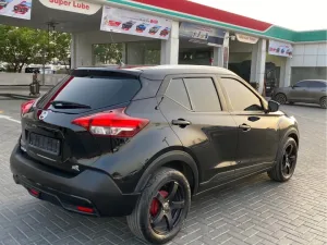 2020 Nissan KICKS S