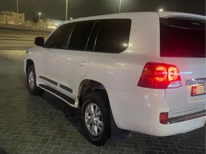 2014 Toyota Land Cruiser EXR