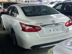 2016 نيسان آلتيما SV