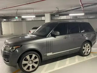 2017 Land Rover Range Rover in Dubai used car