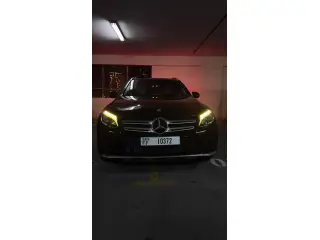 2016 Mercedes-Benz GLC في Dubai سيارة مستعملة