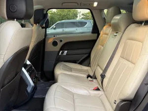 2020 Land Rover Range Rover Sport HSE