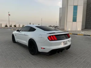 2016 Ford Mustang GT Premium Fastback