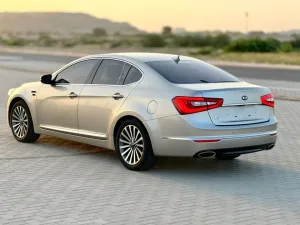 2013 Kia K7 No Trim