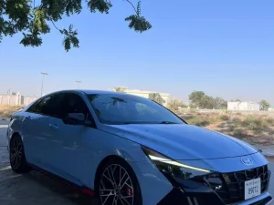 2022 هيونداي النترا SE