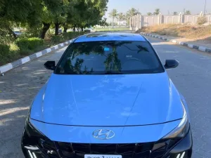 2022 هيونداي النترا SE