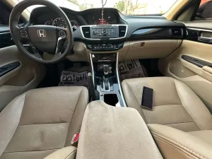 2017 هوندا أكورد EX-L