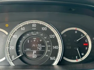 2017 هوندا أكورد EX-L
