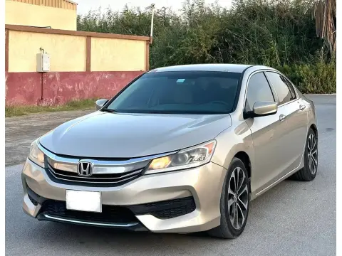 2017 هوندا أكورد EX-L