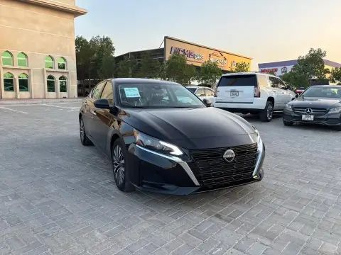 2024 Nissan Altima SV