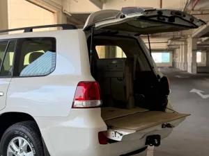 2010 Toyota Land Cruiser GXR