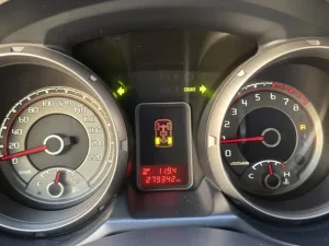 2014 ميتسوبيشي باجيرو GLS