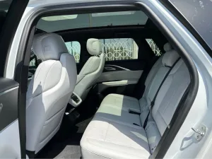 2024 Cadillac Lyriq No Trim