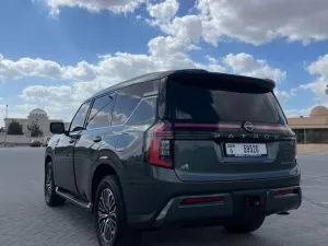 2025 Nissan Patrol LE Platinum city
