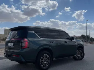 2025 Nissan Patrol LE Platinum city