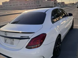2019 Mercedes-Benz C-Class C300