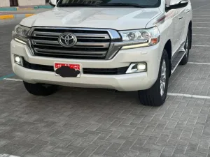 2019 Toyota Land Cruiser GXR