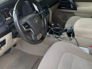 2019 Toyota Land Cruiser GXR