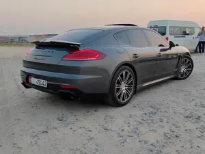 2015 Porsche Panamera GTS