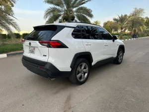 2021 Toyota Rav4 EX