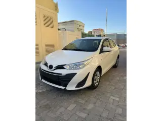 2019 Toyota Yaris في Dubai سيارة مستعملة