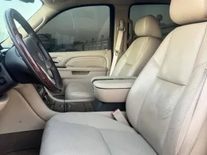 2010 Cadillac Escalade Luxury