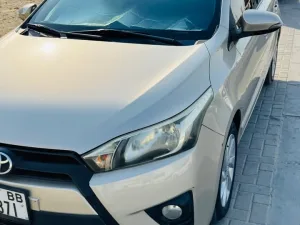 2016 Toyota Yaris Dynamic