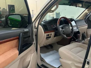 2013 Toyota Land Cruiser GXR
