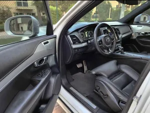 2017 Volvo XC90 Core