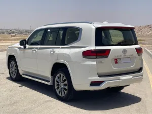 2022 Toyota Land Cruiser VXR