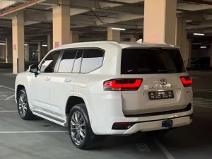 2022 Toyota Land Cruiser GXR