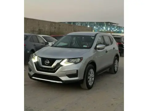 2020 نيسان روج SL