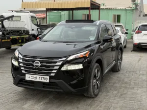 2025 نيسان روج SL