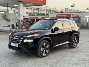 2025 نيسان روج SL