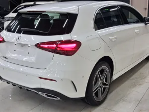 2022 مرسيدس-بنز الفئة - A