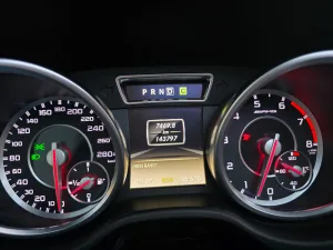 2015 مرسيدس-بنز الفئة - G G63 AMG