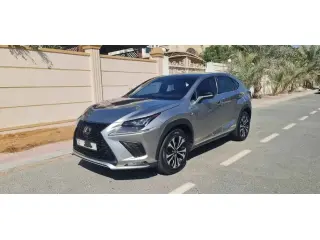 2022 Lexus RX في Dubai سيارة مستعملة
