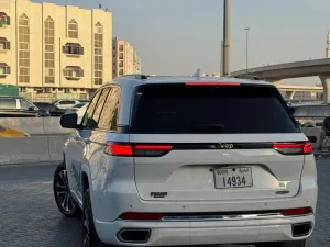 2022 Jeep Grand Cherokee Laredo E
