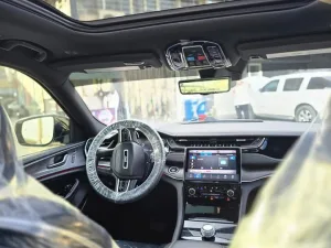 2022 Jeep Grand Cherokee Laredo E
