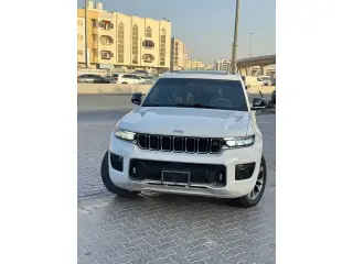 2022 Jeep Grand Cherokee في Dubai سيارة مستعملة