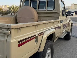 2021 Toyota Land Cruiser Pickup GXR-L3