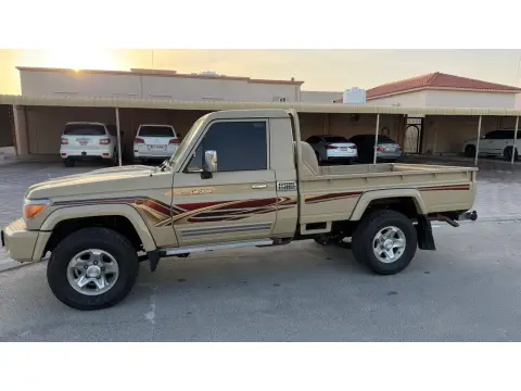 2021 Toyota Land Cruiser Pickup GXR-L3