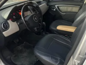 2017 Renault Duster LE 4x4