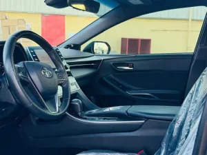 2019 Toyota Avalon XSE NightShade