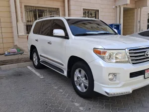 2014 Toyota Land Cruiser VXR