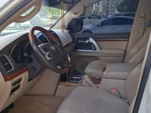 2014 Toyota Land Cruiser VXR