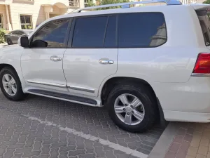 2014 Toyota Land Cruiser VXR