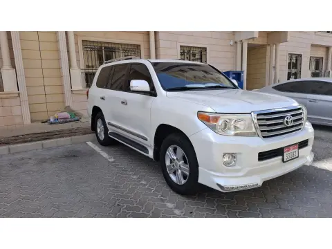 2014 Toyota Land Cruiser VXR