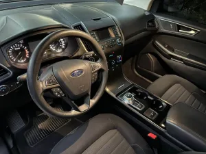 2019 Ford Edge SE