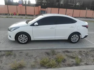 2022 Hyundai Accent Limited
